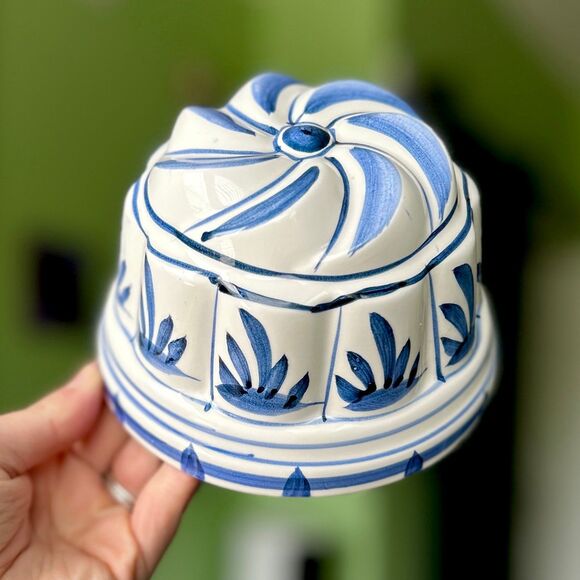 Other - VTG Charming Blue Boho Unique Ceramic Bundt Shape Hanging Accent